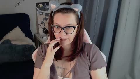 Milla online show from July 31, 8:14 pm