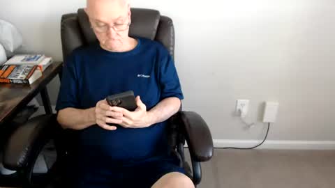 millenium0129 online show from July 14, 6:41 pm