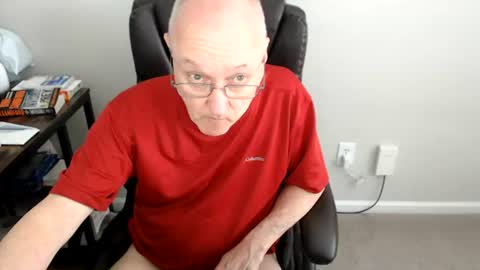 millenium0129 online show from August 6, 4:39 pm