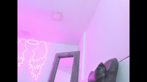 miller_silvana online show from August 12, 12:07 pm