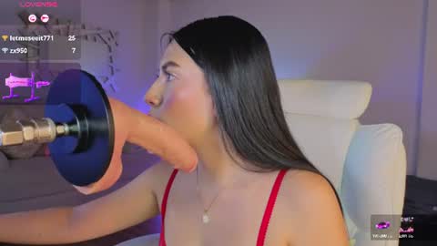 miller_vanessa_ online show from August 11, 10:01 pm