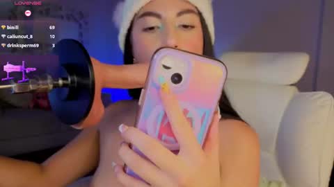 miller_vanessa_ online show from August 14, 11:52 pm
