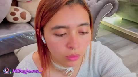 milleyjones_ online show from August 8, 6:41 pm