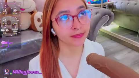 milleyjones_ online show from August 11, 2:41 pm
