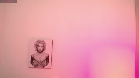 Millie Bobby online show from July 30, 11:44 pm