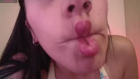 Millie Bobby online show from August 1, 1:00 am