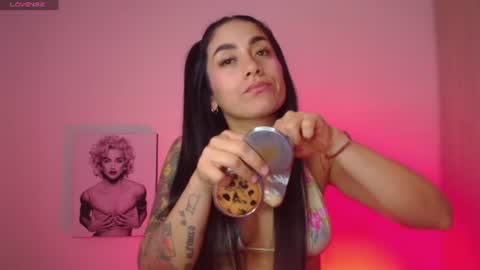 Millie Bobby online show from August 13, 11:52 pm