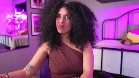 millie_volturi online show from September 7, 4:13 pm
