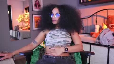 millie_volturi online show from September 9, 5:10 pm
