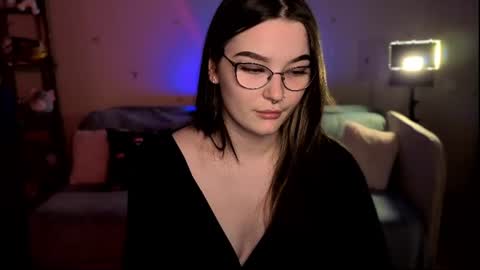 Millie online show from July 26, 5:18 pm