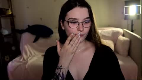 Millie online show from August 4, 1:08 pm