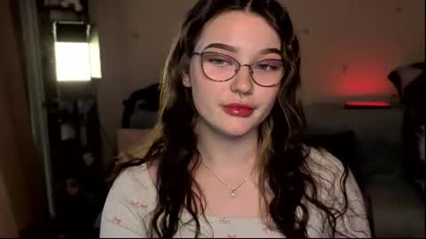 Millie online show from August 15, 11:47 am