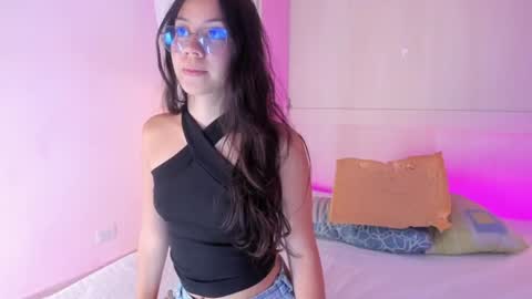   online show from August 14, 1:20 am