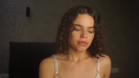 Linda online show from August 12, 2:41 pm