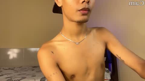 Milo online show from August 9, 10:00 pm