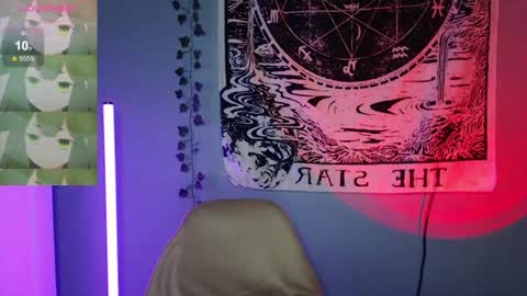 milten_trish online show from July 22, 9:17 pm