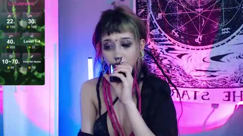 milten_trish online show from August 4, 5:10 pm