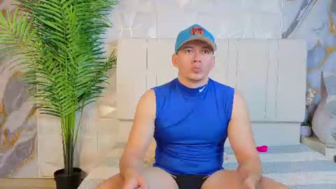 Mily and Mateo  online show from August 13, 2:42 pm
