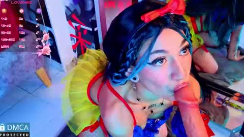 mily_g online show from August 14, 8:07 am