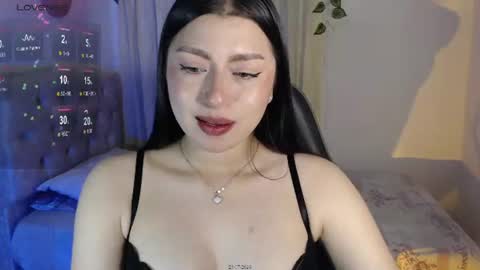 Mily Thomson online show from July 22, 12:35 am