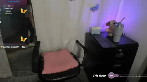 Mily  online show from May 17, 4:52 pm