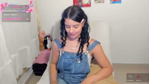 Mimii  online show from August 2, 4:30 am