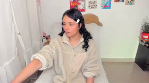 Mimii  online show from August 7, 4:12 am
