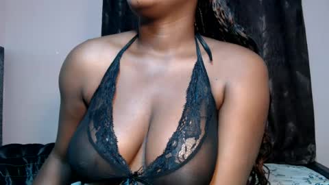mimiebony online show from August 7, 8:58 am