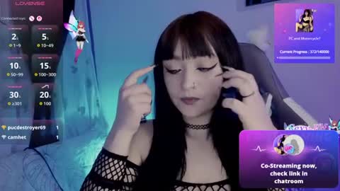 Mina online show from August 1, 11:11 pm