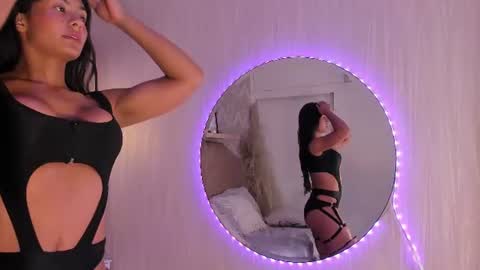 MIndy swetty online show from August 6, 1:43 pm