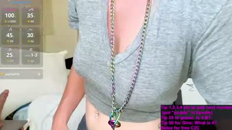 Mindy Mars online show from August 10, 5:25 pm