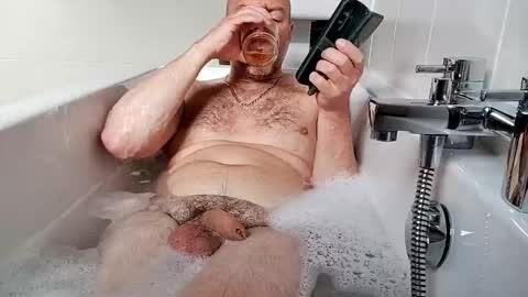 minge68 online show from May 9, 6:32 pm