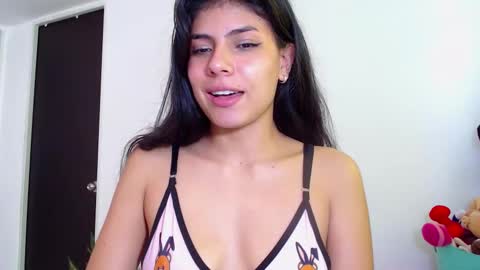 mini_sky online show from February 25, 3:43 pm