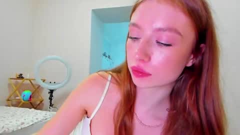 Amelia online show from June 20, 8:53 pm