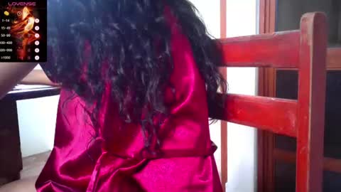   Mini Mila Kunis ft Asshton Katchero  online show from August 11, 9:39 pm