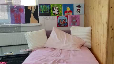Olga online show from August 7, 1:33 pm