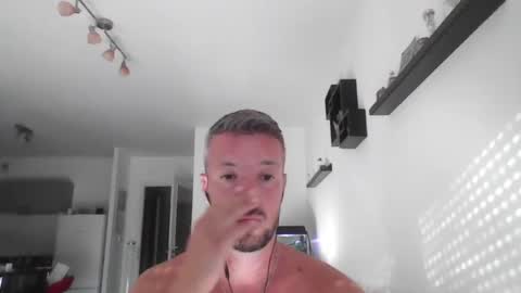 minka28 online show from July 28, 5:30 pm