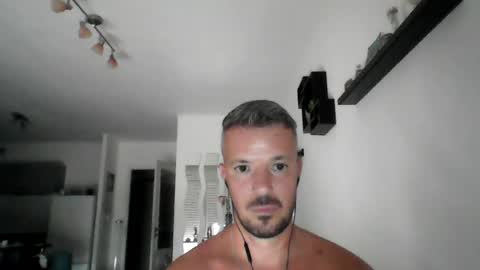 minka28 online show from August 4, 5:21 pm