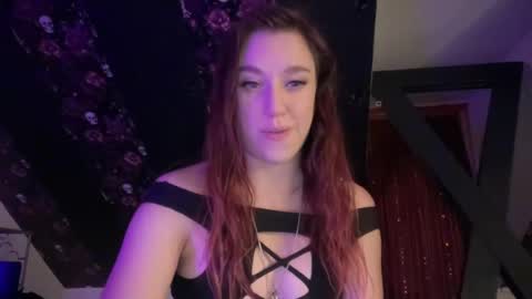 minnyminx online show from July 24, 12:02 am