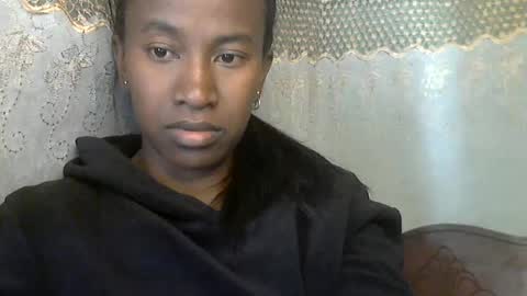 minouch211907 online show from July 10, 12:00 pm