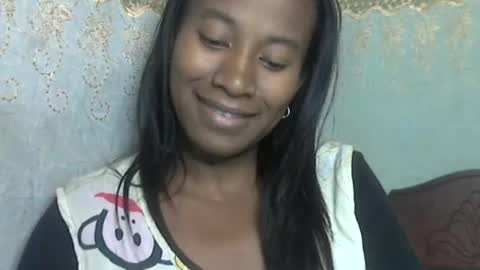 minouch211907 online show from July 14, 3:00 am