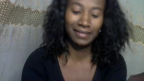 minouch211907 online show from July 19, 3:30 am