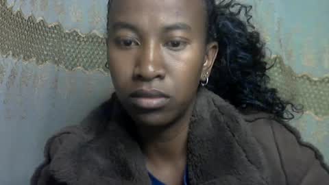 minouch211907 online show from July 22, 3:42 am