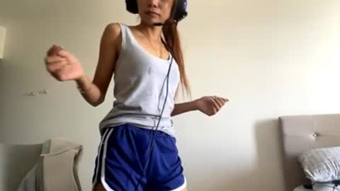 Kayla online show from August 3, 4:19 am