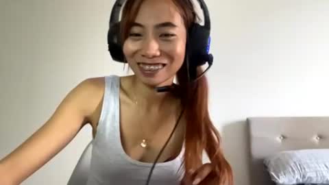 Kayla online show from August 3, 7:37 am