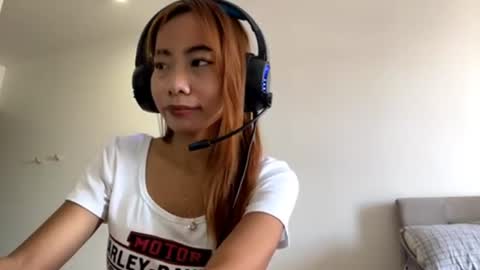 Kayla online show from August 4, 2:08 am