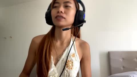 Kayla online show from August 5, 3:15 am