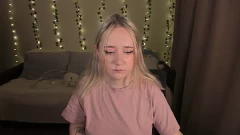 Miori online show from August 28, 9:35 pm