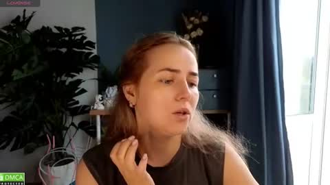 Mira online show from August 7, 1:16 am