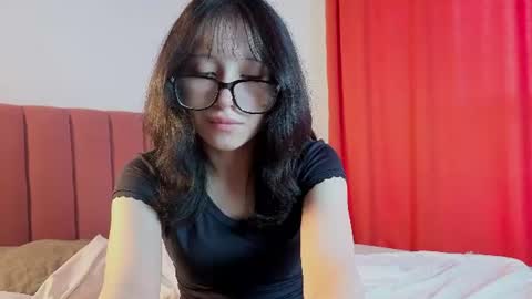 Mira Rin online show from August 6, 3:22 pm